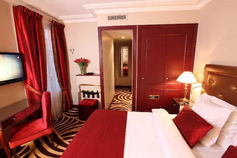 Hotel Du Beaumont Paris