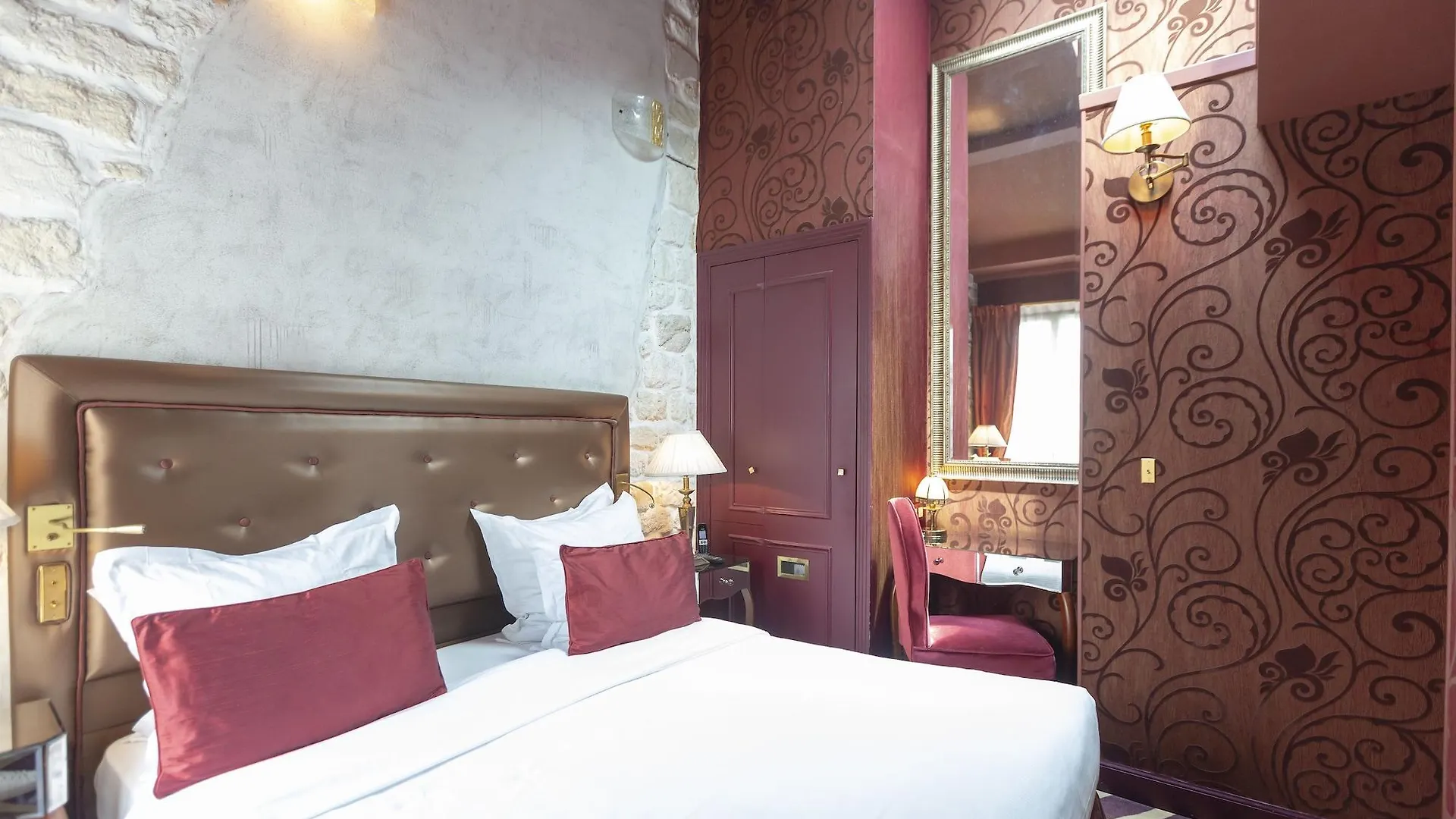 Hotel Du Beaumont Paris 4*,