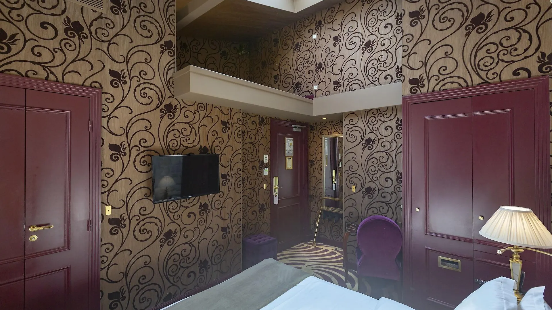 Hotel Du Beaumont Paris