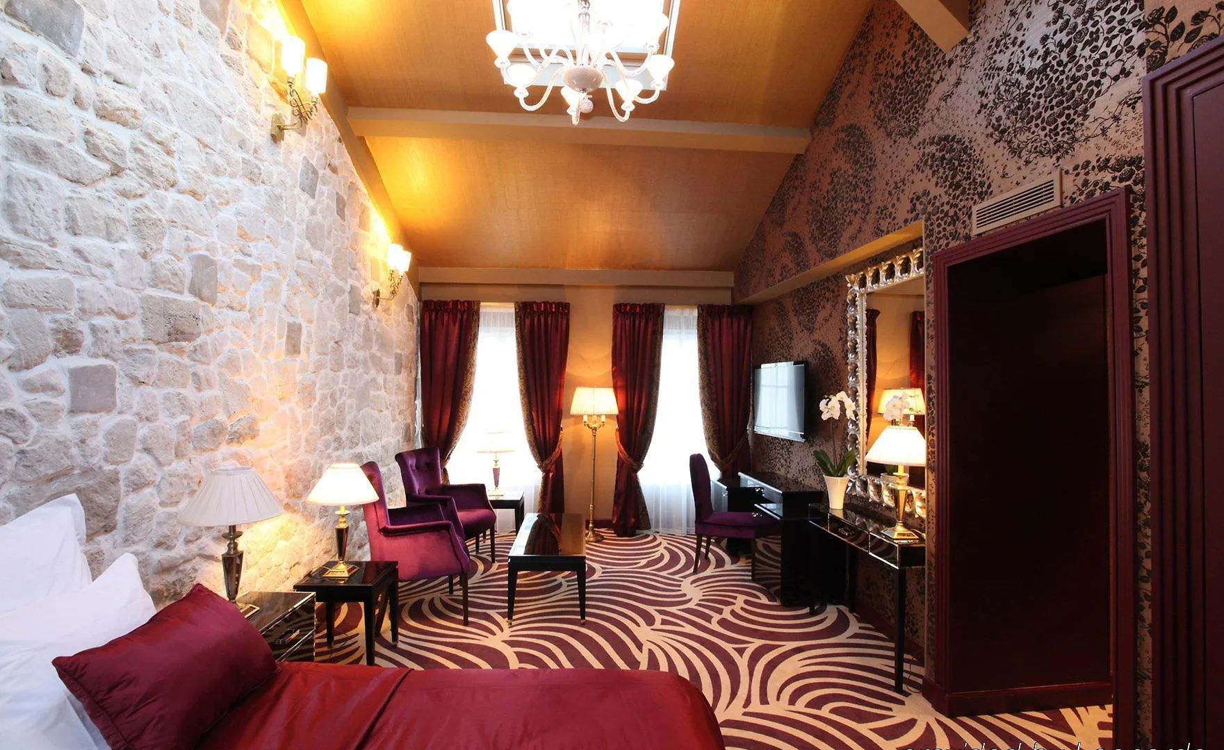 Hotel Du Beaumont Paris
